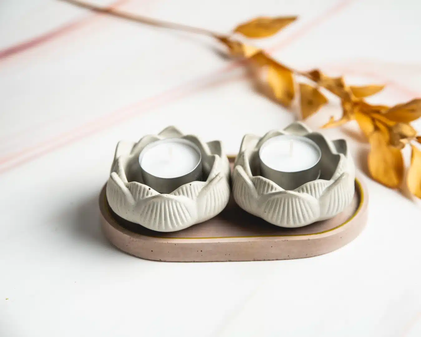 פמוטים מבטון