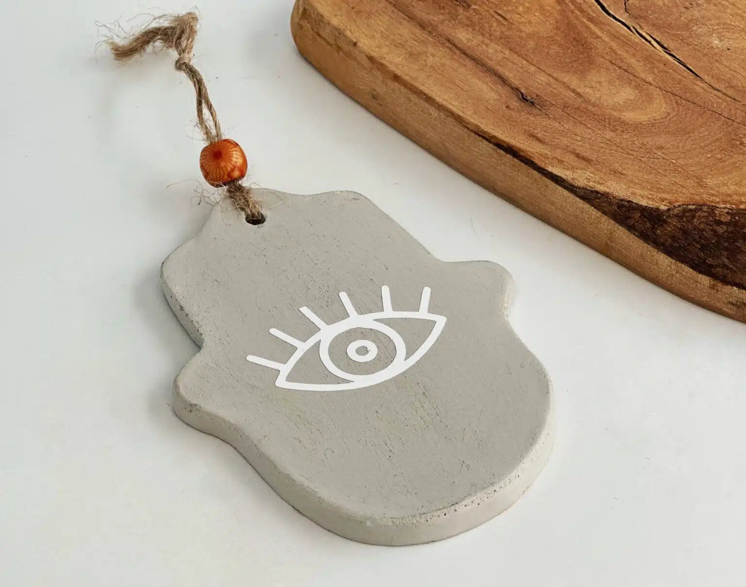 חמסה בטון תלויה